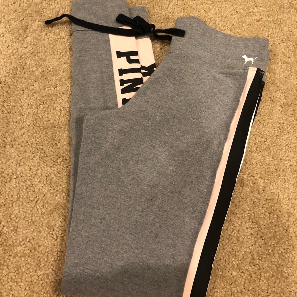 VS PINK YOGA PANTS